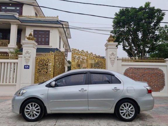 Cần bán lại xe Toyota Vios năm sản xuất 2010