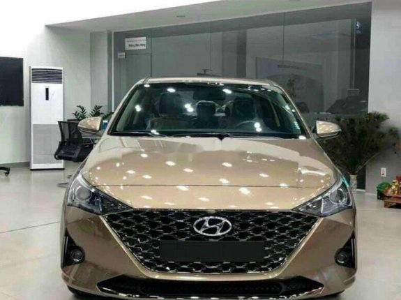 Bán xe Hyundai Accent MT sản xuất 2021, màu nâu vàng
