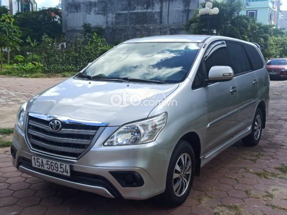 Bán xe Toyota Innova năm sản xuất 2016 - cam kết  không bị ngập nước - không đâm đụng
