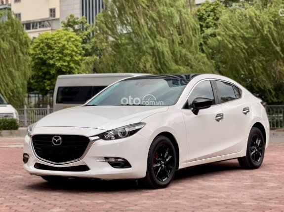 Cần bán gấp Mazda 3 đăng ký 2018 còn mới giá tốt 570tr