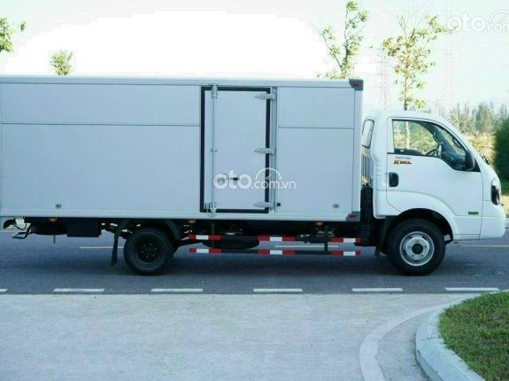 Bán xe Kia K250L tải trọng 2.35 tấn thùng dài 4,45m đi vào thành phố năm 2021, giá chỉ 468 triệu