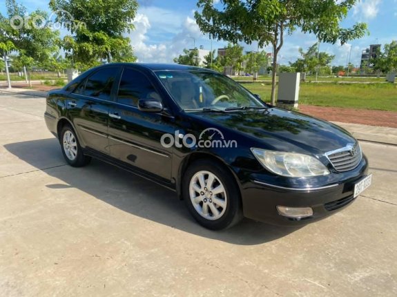 Cần bán xe Kia Rio 2015, màu đen