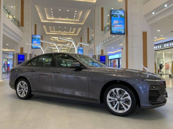 Bán xe VinFast LUX A2.0 sản xuất năm 2021, màu xám