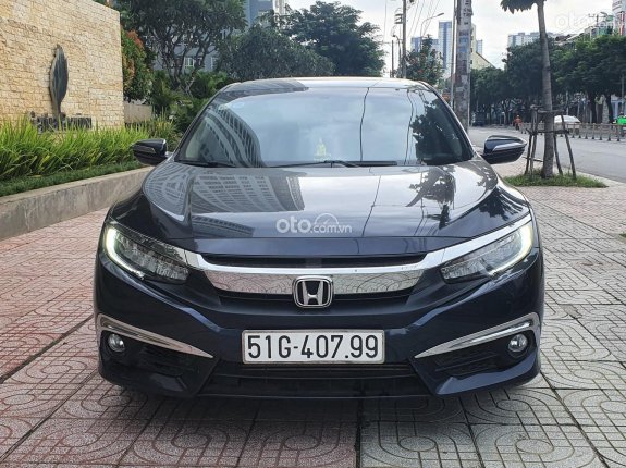 Cần bán xe Honda Civic 2017 Turbo nhập Thái Lan - ZIN - Mới 98%