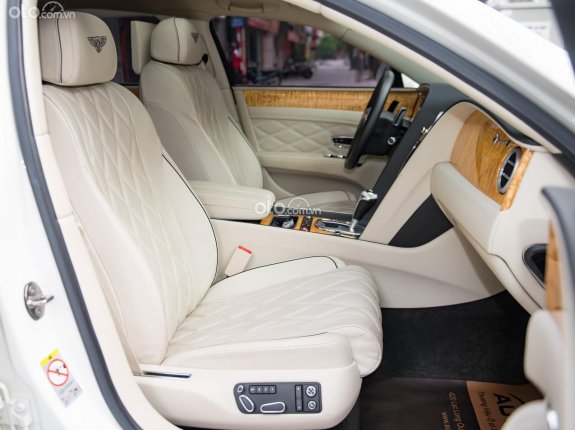 Bentley Flying Spur W12 2013 - Siêu mới xe quá đẹp, 1 chủ từ đầu, đăng ký lần đầu 2016