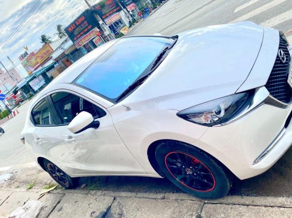 Bán Mazda 2 2020, màu trắng, xe nhập chính chủ