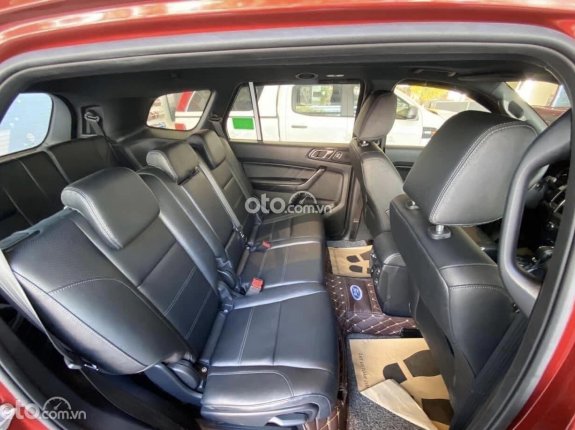 Ford Everest Titanium 2.0 AT 4x2 2022 - Hỗ trợ trước bạ giảm ngay 90 triệu, lãi suất 0,5%, hỗ trợ vay 90% tặng bảo hiểm vật chất, phim 3M