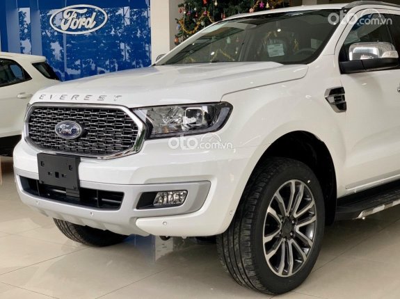 Ford Everest Titanium 2.0 AT 4x2 2022 - Giảm ngay 90 triệu, lãi suất 0,5%, hỗ trợ vay đến 90%, tặng bảo hiểm vật chất, dán phim cách nhiệt