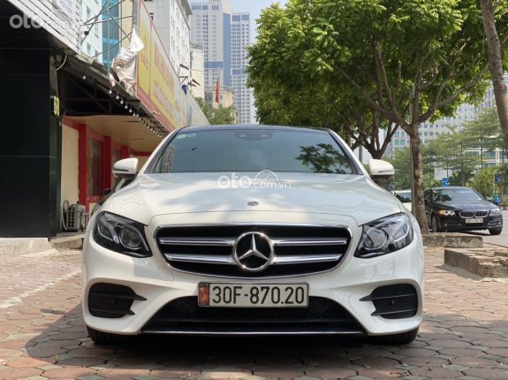 Bán xe Mercedes E350 4Matic sản xuất năm 2018