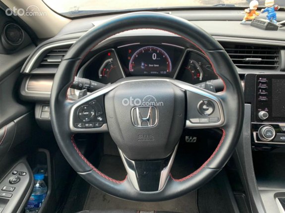 Bán Honda Civic bản cao cấp RS 1.5 Turbo sx 2019, đăng ký T3/2020 nhập khẩu - Đi 15.000 km còn mới cứng