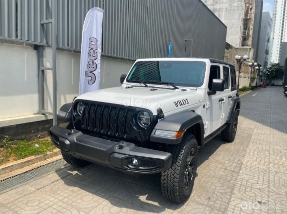 Jeep Wrangler Willys màu trắng, xe nhập Mỹ chính hãng 100%, ưu đãi cực tốt