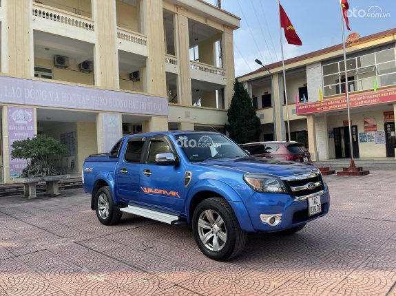 Bán Ford Ranger 2011 Bản Wildtrak 2 cầu Máy dầu đẹp xuất sắc mới 95% giá 310tr