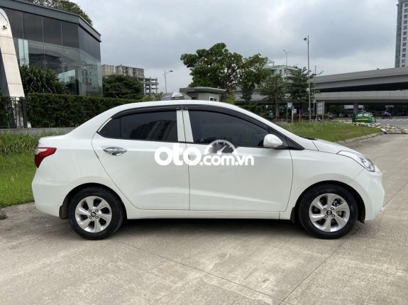 Bán Hyundai Grand i10 đời 2019, màu trắng còn mới