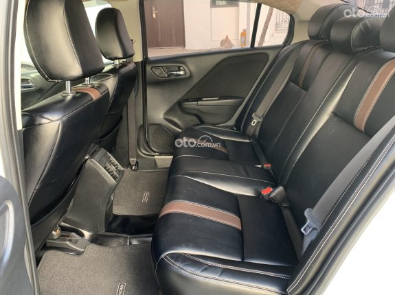 Bán ô tô Honda City năm 2018 còn mới giá tốt 469tr