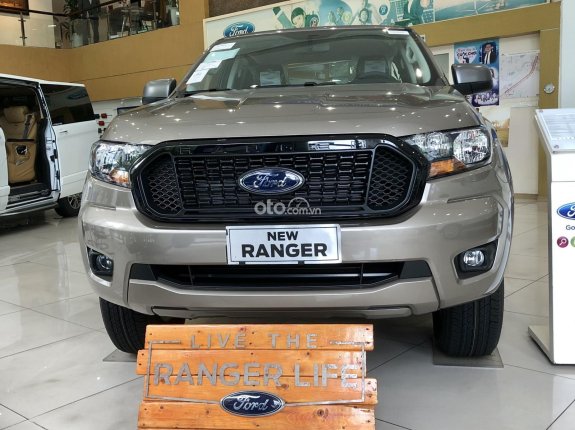 Bán Ford Ranger XLS AT 2021 - giảm tới 70 triệu tiền mặt, nhận xe ngay chỉ từ 8 triệu/tháng, hỗ trợ nợ xấu