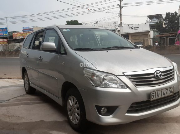 Innova 2.0E 11/2013 một chủ sử dụng mua mới từ đầu