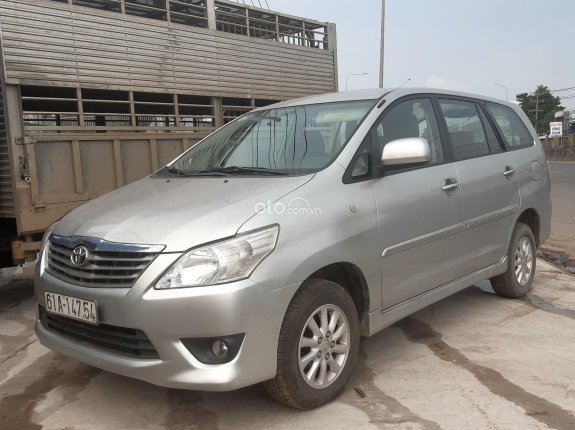 Innova 2.0E 11/2013 một chủ sử dụng mua mới từ đầu