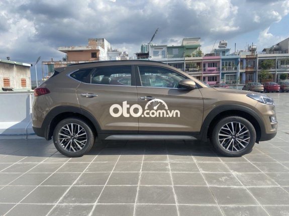 Bán ô tô Hyundai Tucson sản xuất năm 2021, màu trắng