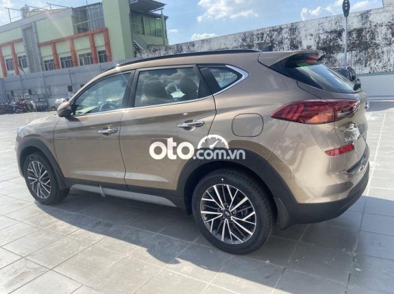 Bán ô tô Hyundai Tucson sản xuất năm 2021, màu trắng