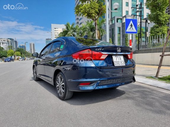 Honda City 1.5 top siêu mới sản xuất 2020 màu xanh đen không một vết xước, trang bị full option
