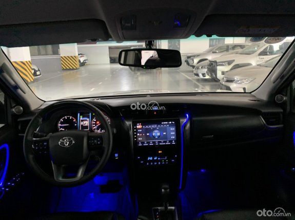 Cần bán lại xe Toyota Fortuner đăng ký 2020 ít sử dụng giá tốt 1 tỷ 65tr