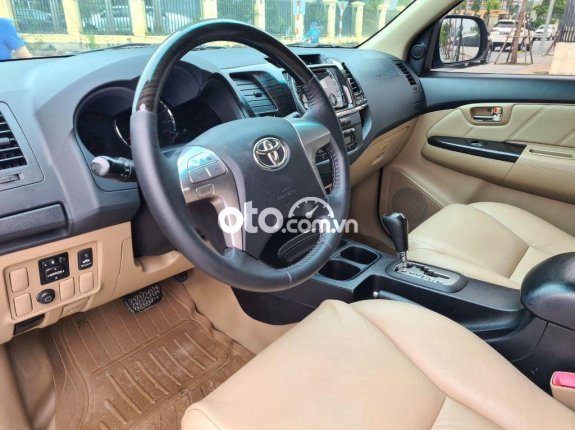 Xe Toyota Fortuner đời 2015, giá chỉ 585 triệu