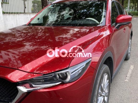 Cần bán lại xe Mazda CX-5 2.0 Premium sản xuất năm 2020, màu đỏ