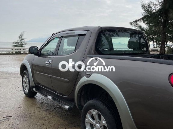 Bán xe Mitsubishi Triton đời 2013, xe nhập, 345tr