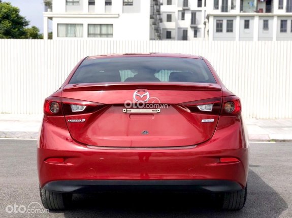 Bán xe Mazda 3 năm 2018 xe gia đình giá chỉ 569tr