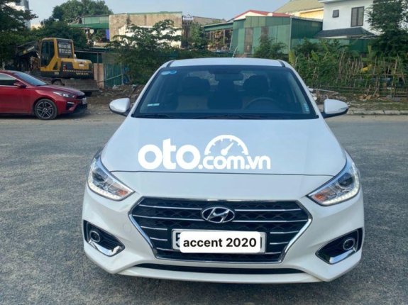 Cần bán Hyundai Accent sản xuất 2020, màu trắng số sàn