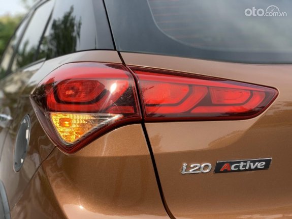 Bán xe Hyundai i20 Active năm 2015 nhập khẩu nguyên chiếc giá chỉ 455tr