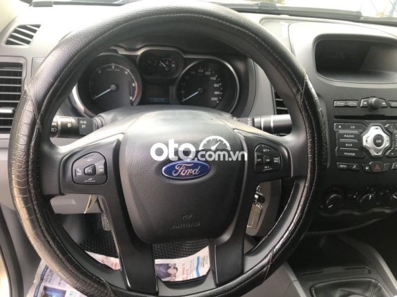 Cần bán gấp Ford Ranger XLS MT năm sản xuất 2015, xe nhập còn mới, 455tr