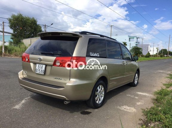 Bán Toyota Sienna sản xuất năm 2007, nhập khẩu nguyên chiếc