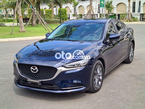 Bán Mazda 6 2.0 Luxury đời 2020 số tự động, giá 820tr