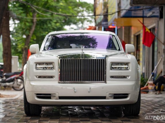 Rolls-Royce Phantom 2014 - Bán xe Rolls-Royce Phantom năm sản xuất 2014