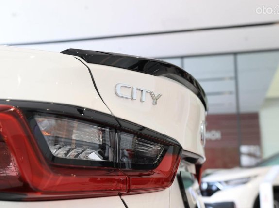 Honda City RS 2022 - Màu trắng giao ngay, khuyến mãi sốc giá tốt trong tháng