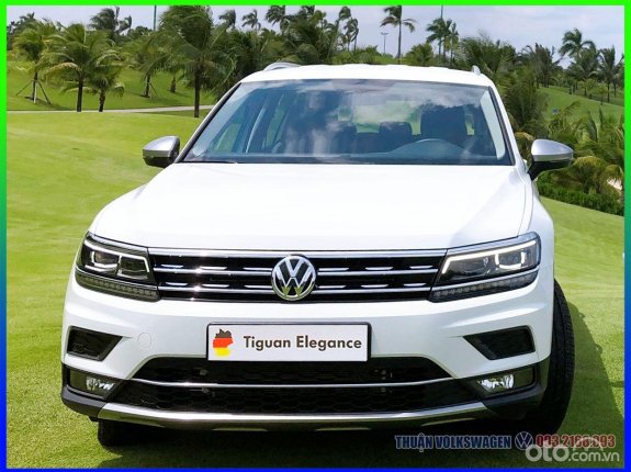 Volkswagen Tiguan Elegance 2021 - Màu trắng Châu Âu tuyệt đẹp, sẵn giao ngay 2.0 Turbo SUV 7 chỗ gầm cao cho gia đình, dẫn động 2 cầu