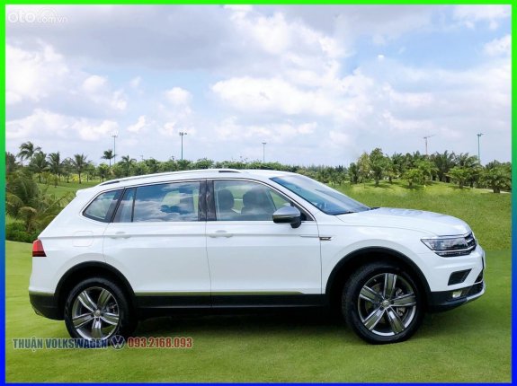 Volkswagen Tiguan Elegance 2021 - Màu trắng Châu Âu tuyệt đẹp, sẵn giao ngay 2.0 Turbo SUV 7 chỗ gầm cao cho gia đình, dẫn động 2 cầu