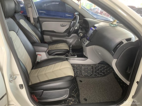 Hyundai Avante 2012 - Chất xe cứng cáp, máy số ngon lành, giá hấp dẫn