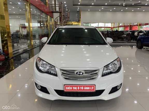 Cần bán gấp Hyundai Avante 1.6MT sx 2014 trong nước, giá tốt