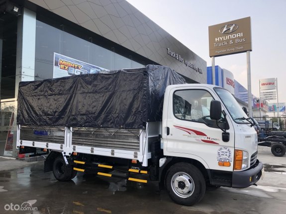 Hyundai New Mighty N250SL mui bạt 2,4t dài 4m3, khuyến mãi đến 9 triệu