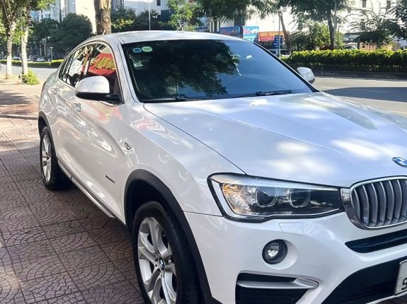 Bán xe BMW X4 sản xuất 2015, màu trắng, nhập khẩu còn mới