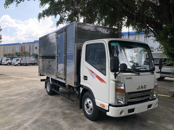 Xe tải Jac N200 1 tấn 9 động cơ Cummins