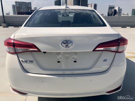 Toyota Vios 1.5E MT 2023 - Tặng một phần phí trước bạ xe, tặng phụ kiện, đủ màu, giao ngay, 147tr nhận xe
