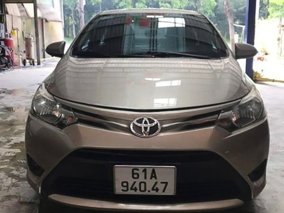 Bán Toyota Vios 1.5E 2017, màu xám 