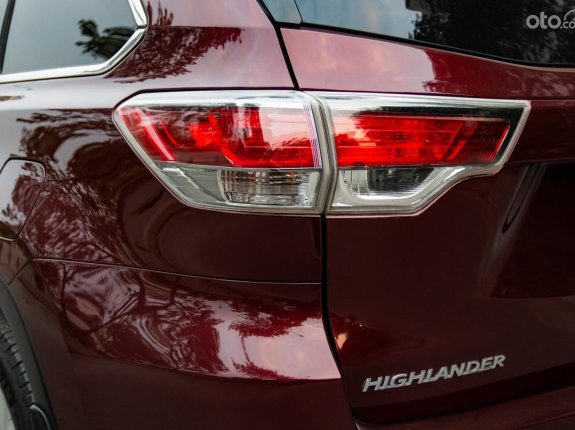 Cần bán xe Toyota Highlander LE 2.7  sản xuất năm 2014