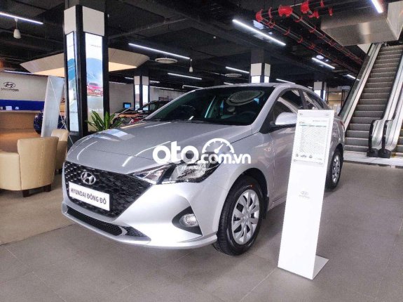 Bán Hyundai Accent MT sản xuất 2021, màu bạc