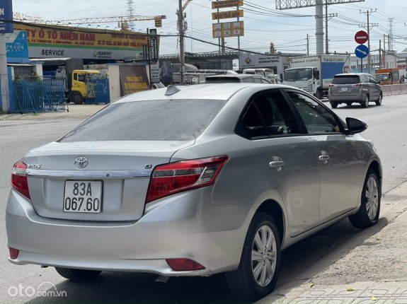 Toyota Vios 2018 - Xe màu bạc