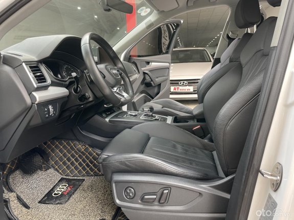 Bán xe Audi Q5 sản xuất 2018 bảo hành chính hãng 6/2023