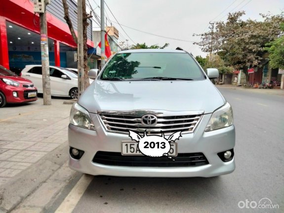 Bán Toyota Innova 2013 số tự động, xe đẹp giá rẻ